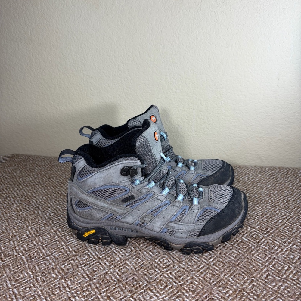 Merrell Boots Womens Moab 2 Hiking Waterproof Trail Walking Shoes Gray Sz 8.5